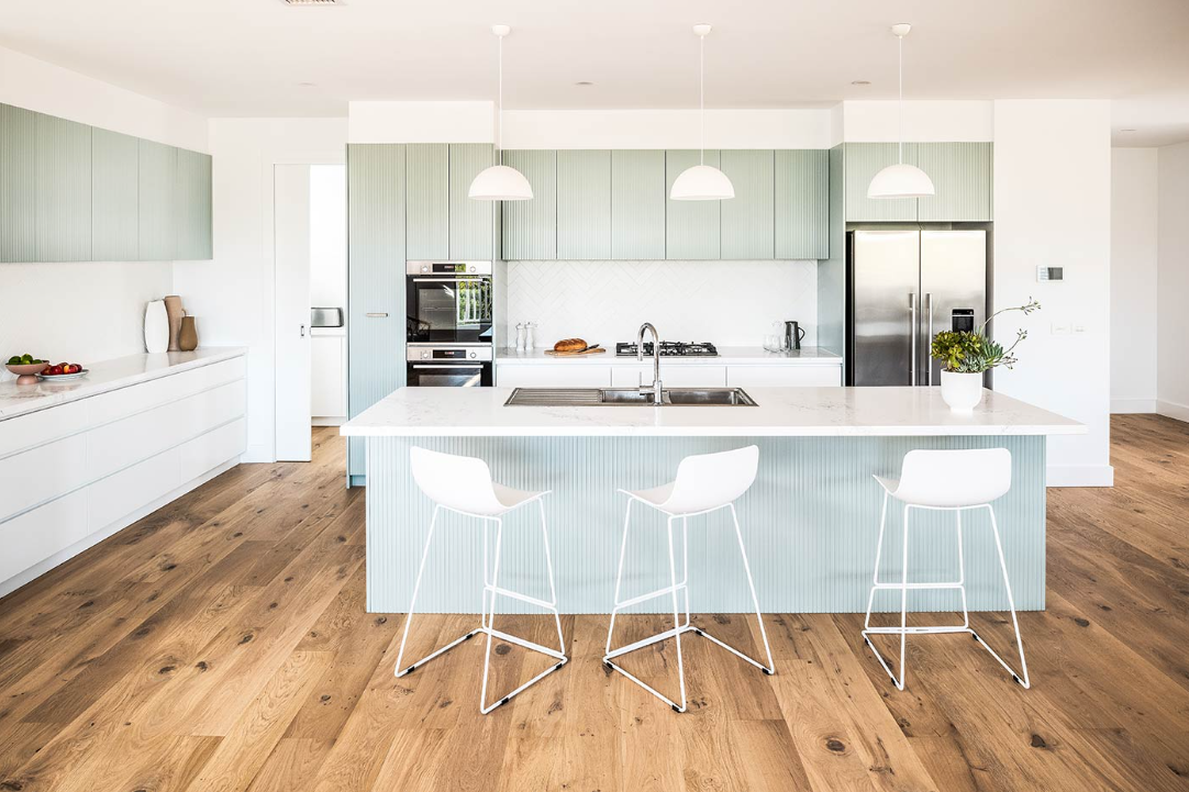 Embracing Tradition: Greens and Blues Make a Comeback in New Zealand Homes